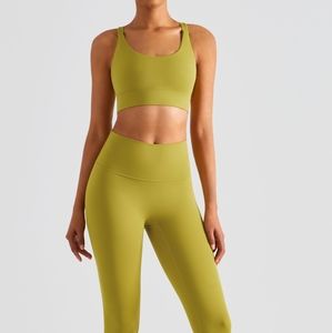 Unbranded NWT Two Piece S-XL Activewear Bra Leggings Matching Set